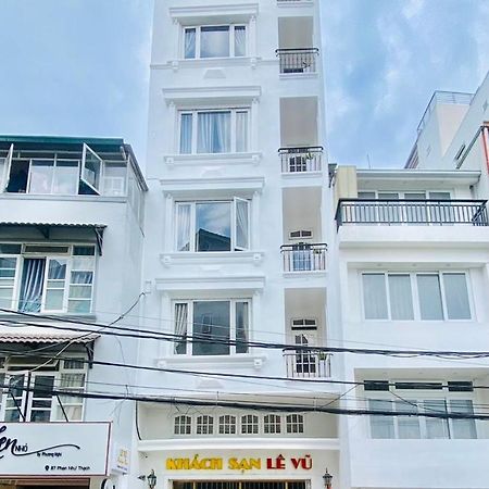 Oyo 1196 Le Vu Hotel ダラット エクステリア 写真