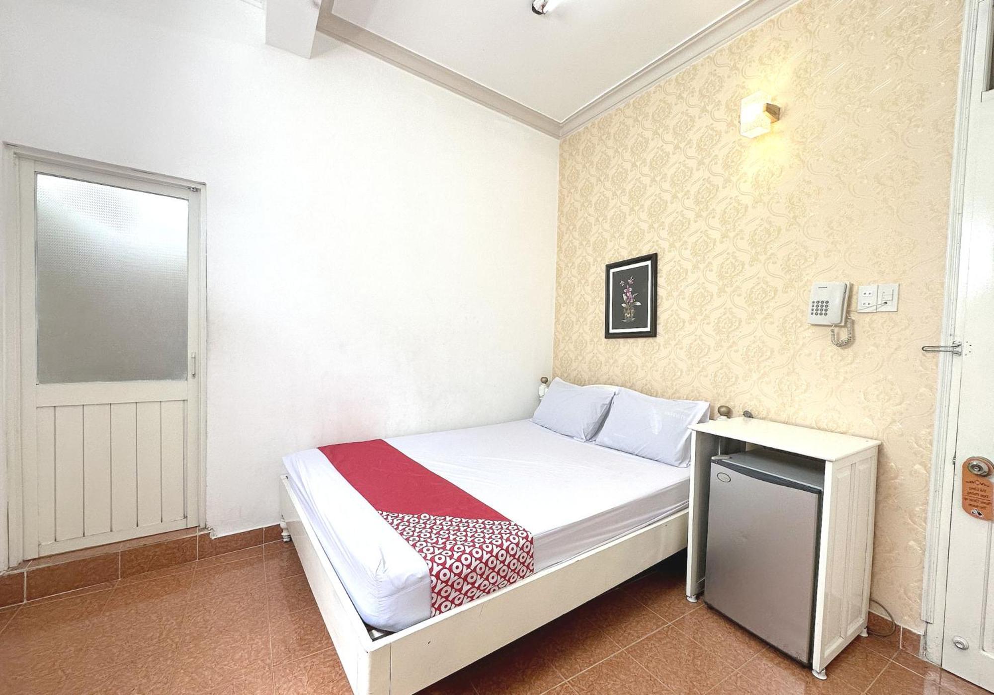 Oyo 1196 Le Vu Hotel ダラット エクステリア 写真