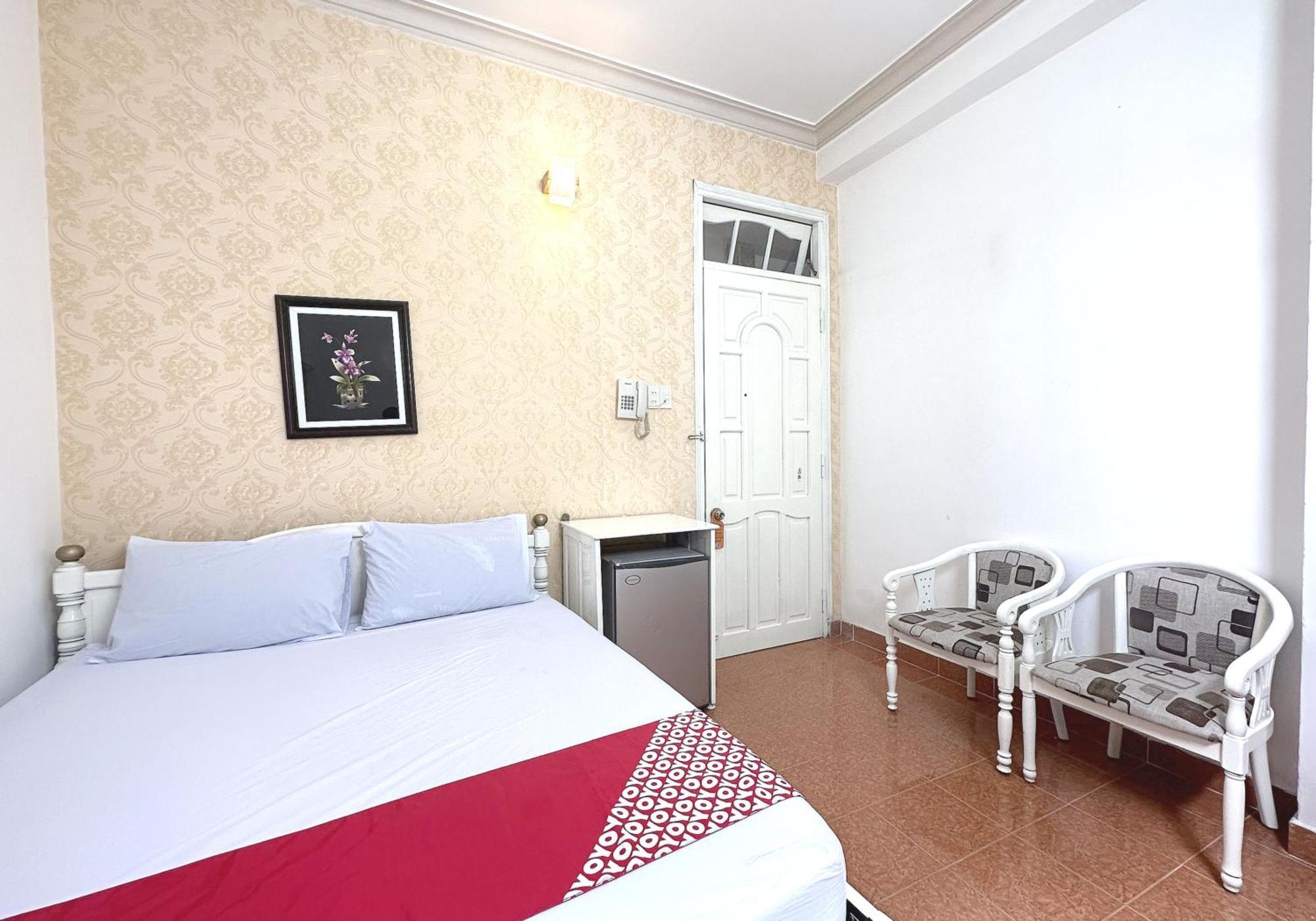 Oyo 1196 Le Vu Hotel ダラット エクステリア 写真