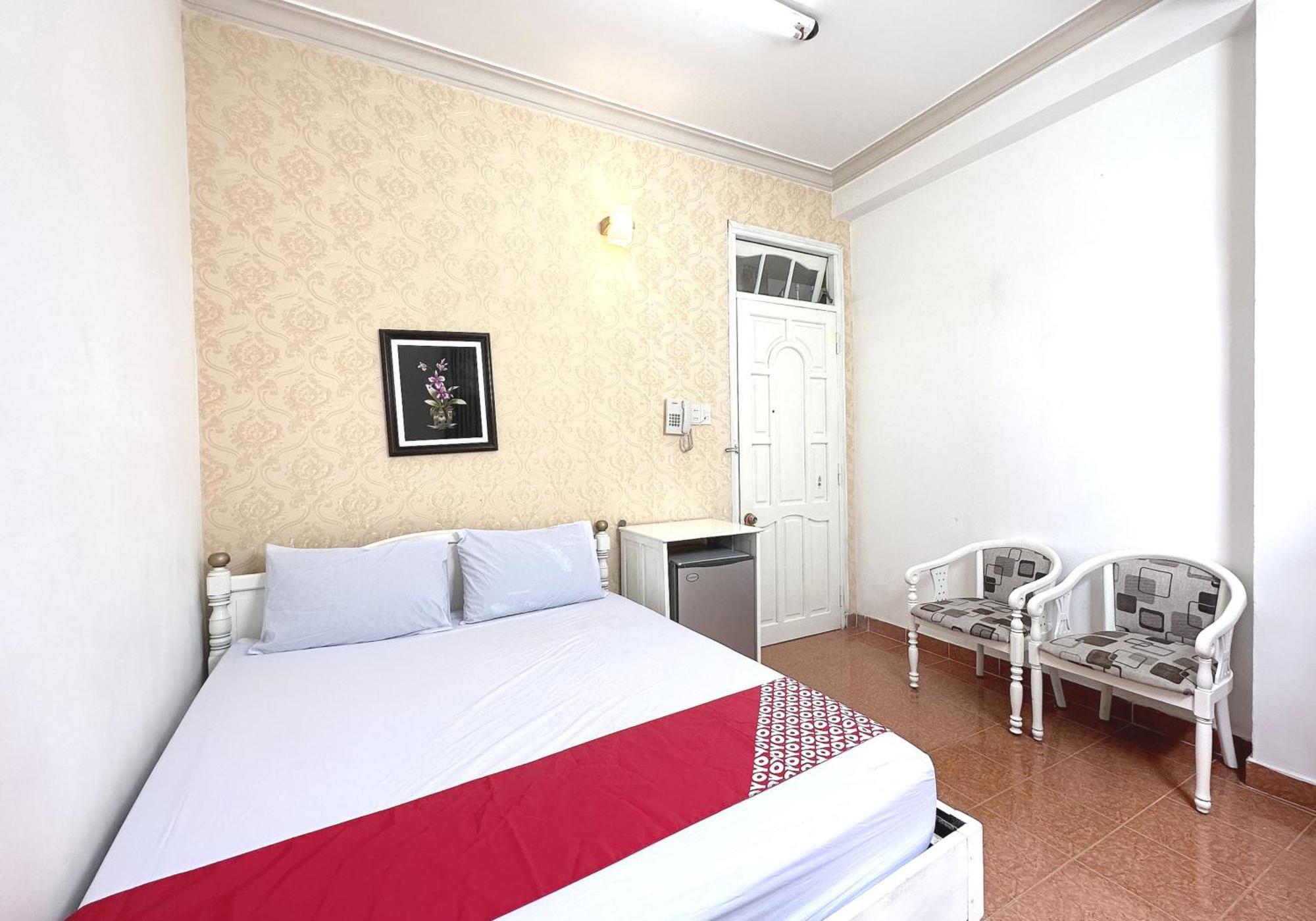 Oyo 1196 Le Vu Hotel ダラット エクステリア 写真