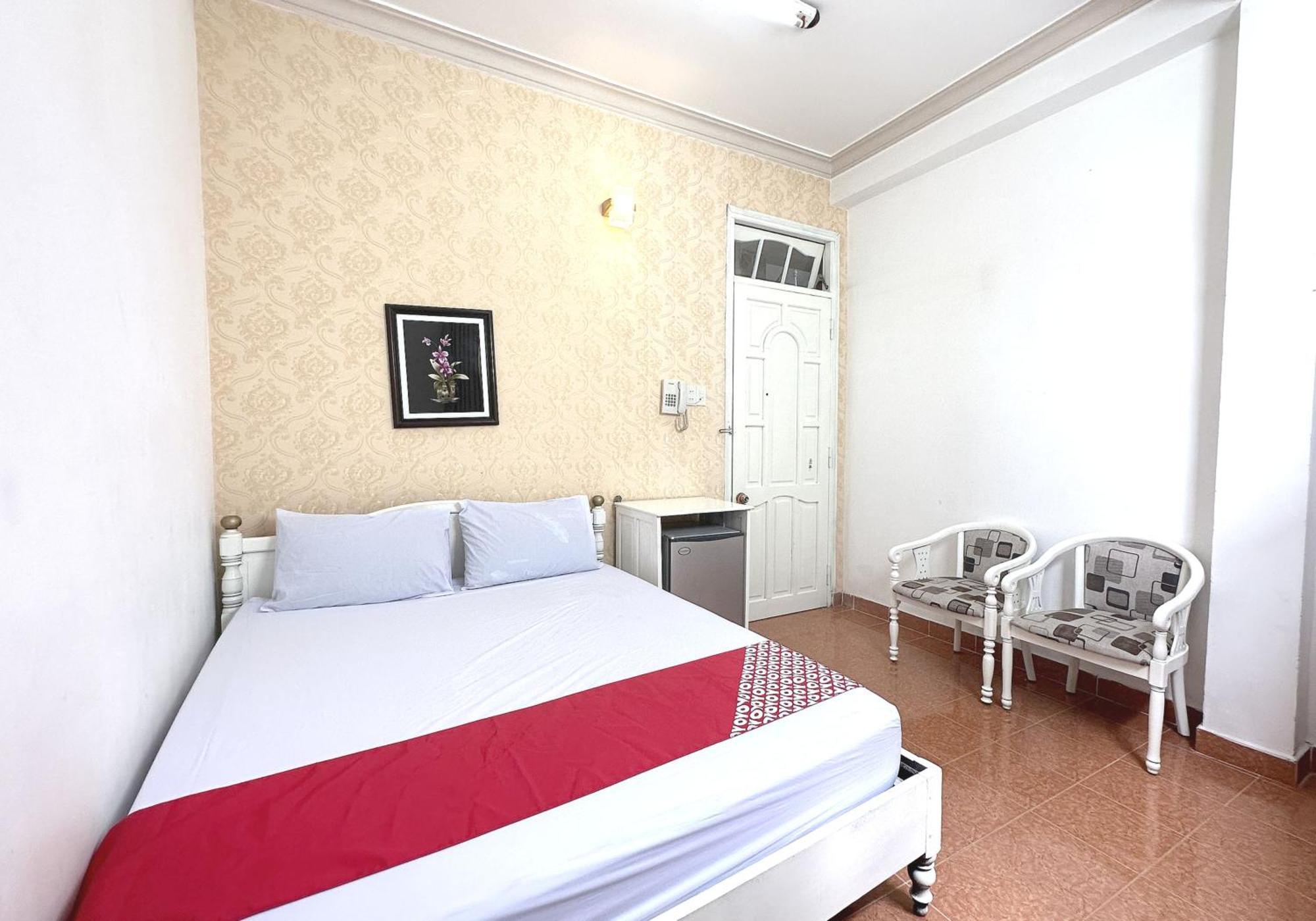 Oyo 1196 Le Vu Hotel ダラット エクステリア 写真