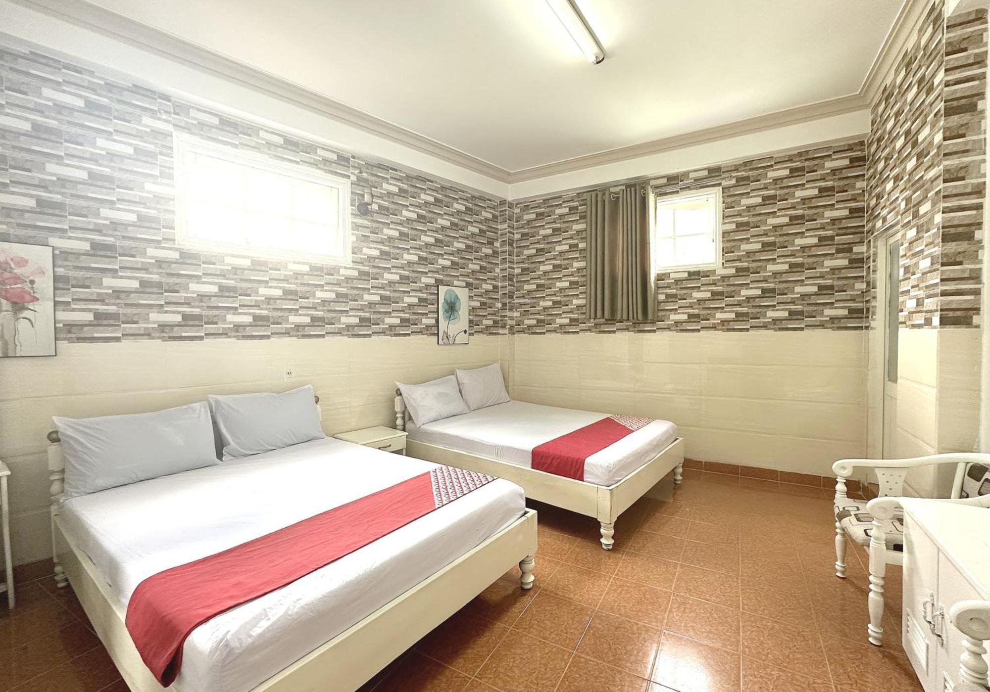 Oyo 1196 Le Vu Hotel ダラット エクステリア 写真