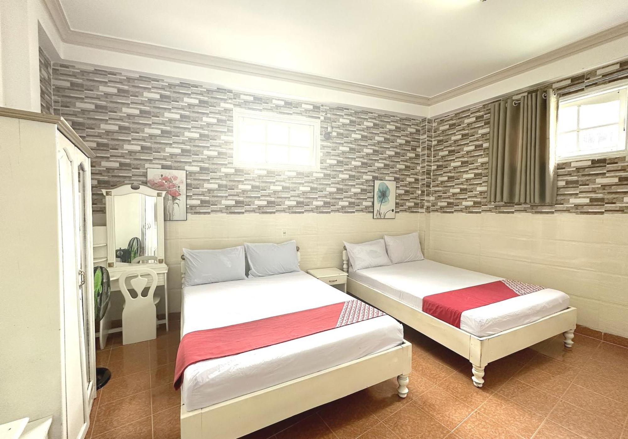 Oyo 1196 Le Vu Hotel ダラット エクステリア 写真
