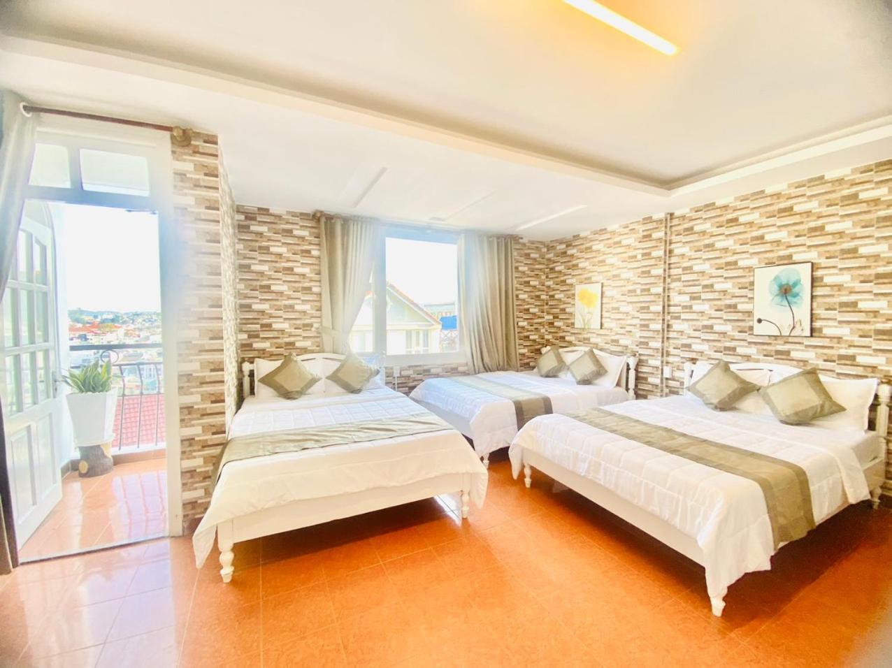 Oyo 1196 Le Vu Hotel ダラット エクステリア 写真
