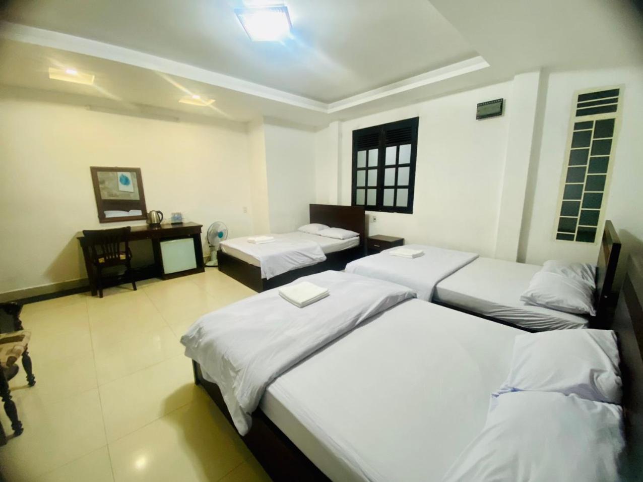 Oyo 1196 Le Vu Hotel ダラット エクステリア 写真